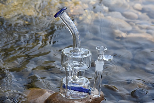 Nice Glass Fountain Bubbler